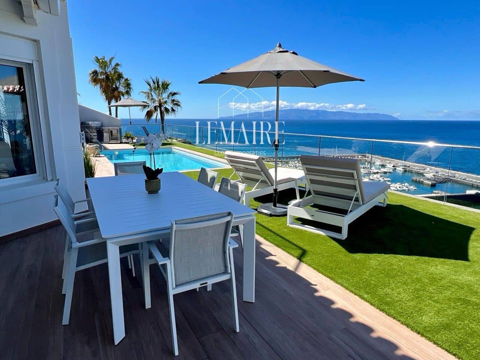 3 bedroom Villa for sale in Los Gigantes with pool garage - € 3,450,000 (Ref: 10103594)