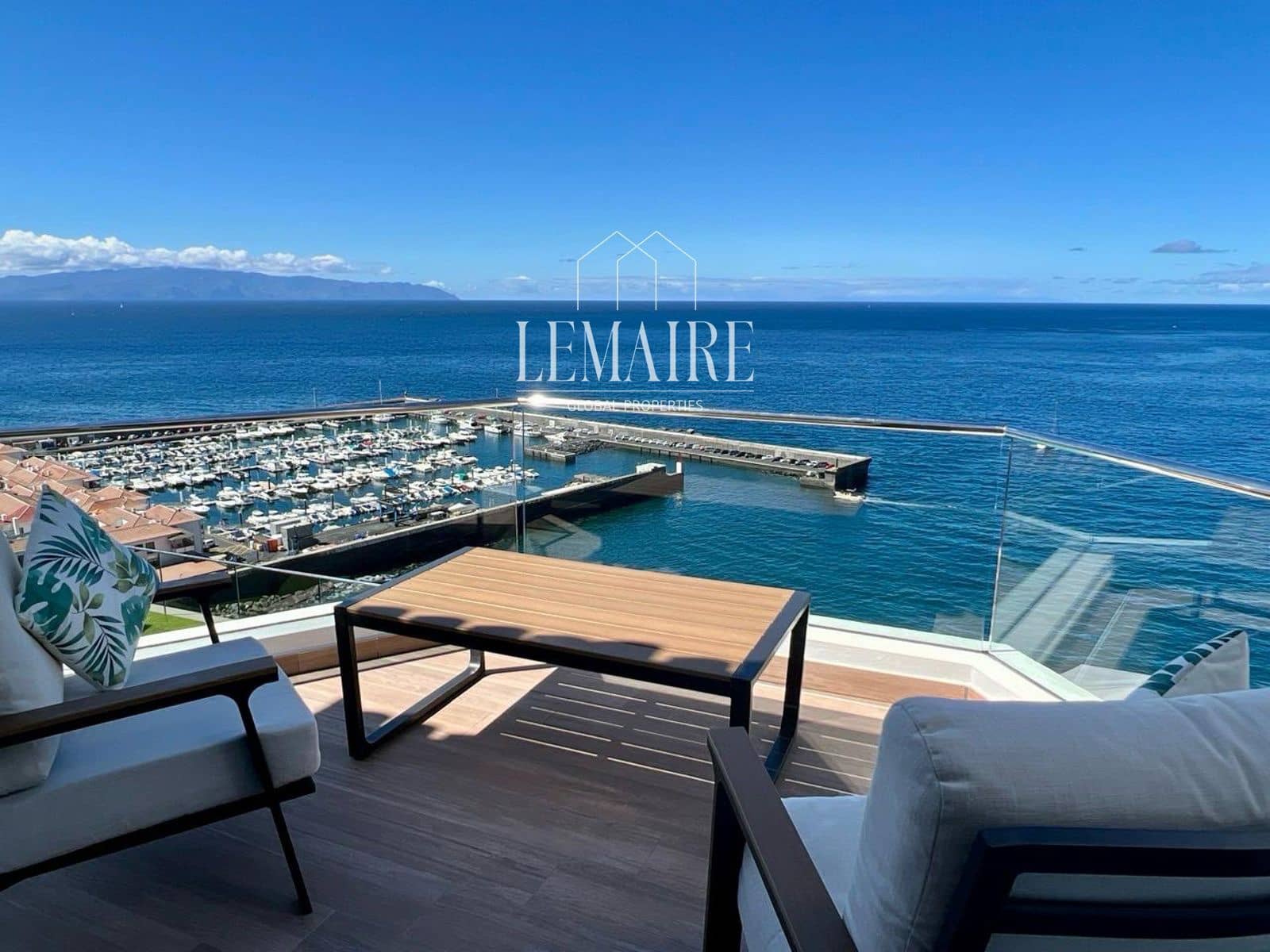 3 bedroom Villa for sale in Los Gigantes with pool garage - € 3,450,000 (Ref: 10103594)