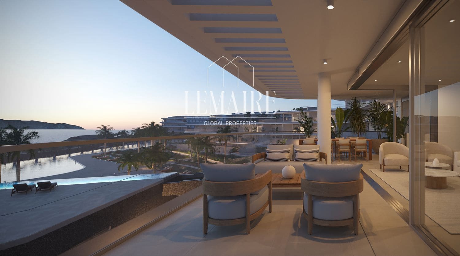 2 makuuhuone Asunto myytävänä paikassa Playa San Juan mukana uima-altaan 
autotalli - 940 000 € (Ref: 10103595)