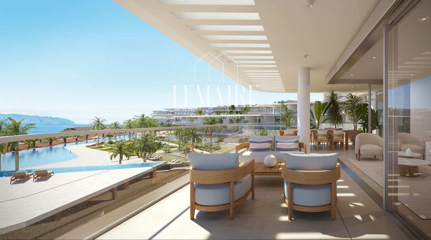 2 makuuhuone Asunto myytävänä paikassa Playa San Juan mukana uima-altaan 
autotalli - 940 000 € (Ref: 10103595)