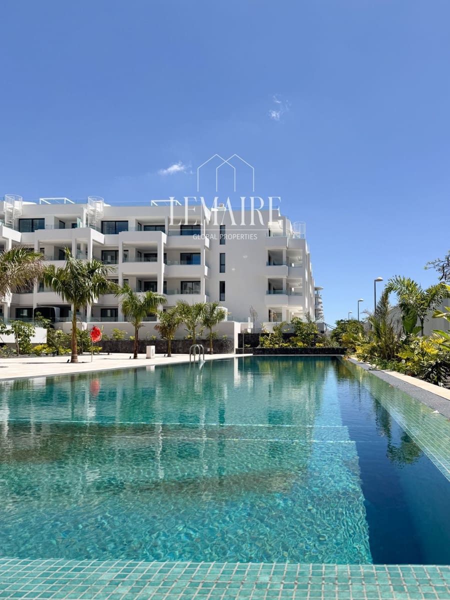 2 soveværelse Lejlighed til salg i Palm-Mar med swimmingpool garage - € 587.000 (Ref: 10103597)