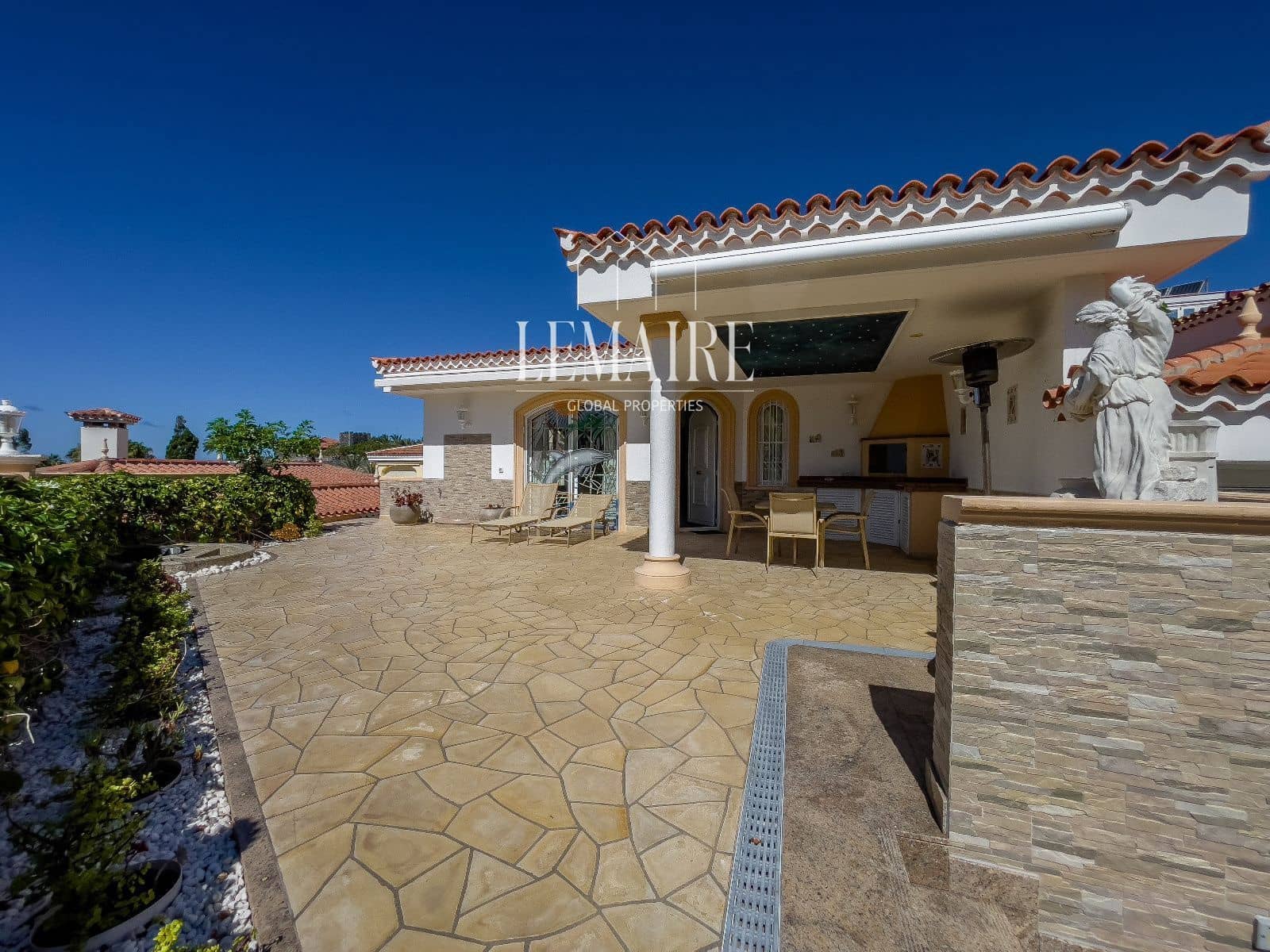 3 sovrum Villa till salu i Costa Adeje med pool garage - 3 050 000 € (Ref: 10103598)
