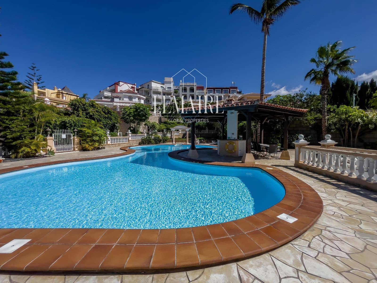 3 sovrum Villa till salu i Costa Adeje med pool garage - 3 050 000 € (Ref: 10103598)