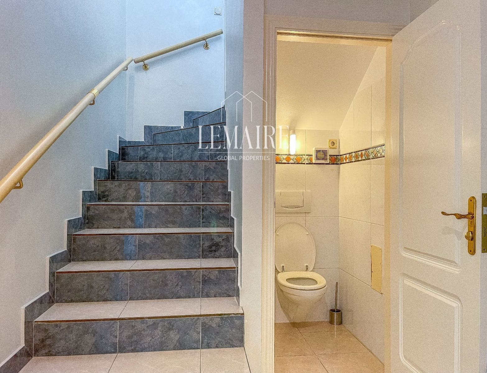 3 sovrum Villa till salu i Costa Adeje med pool garage - 3 050 000 € (Ref: 10103598)