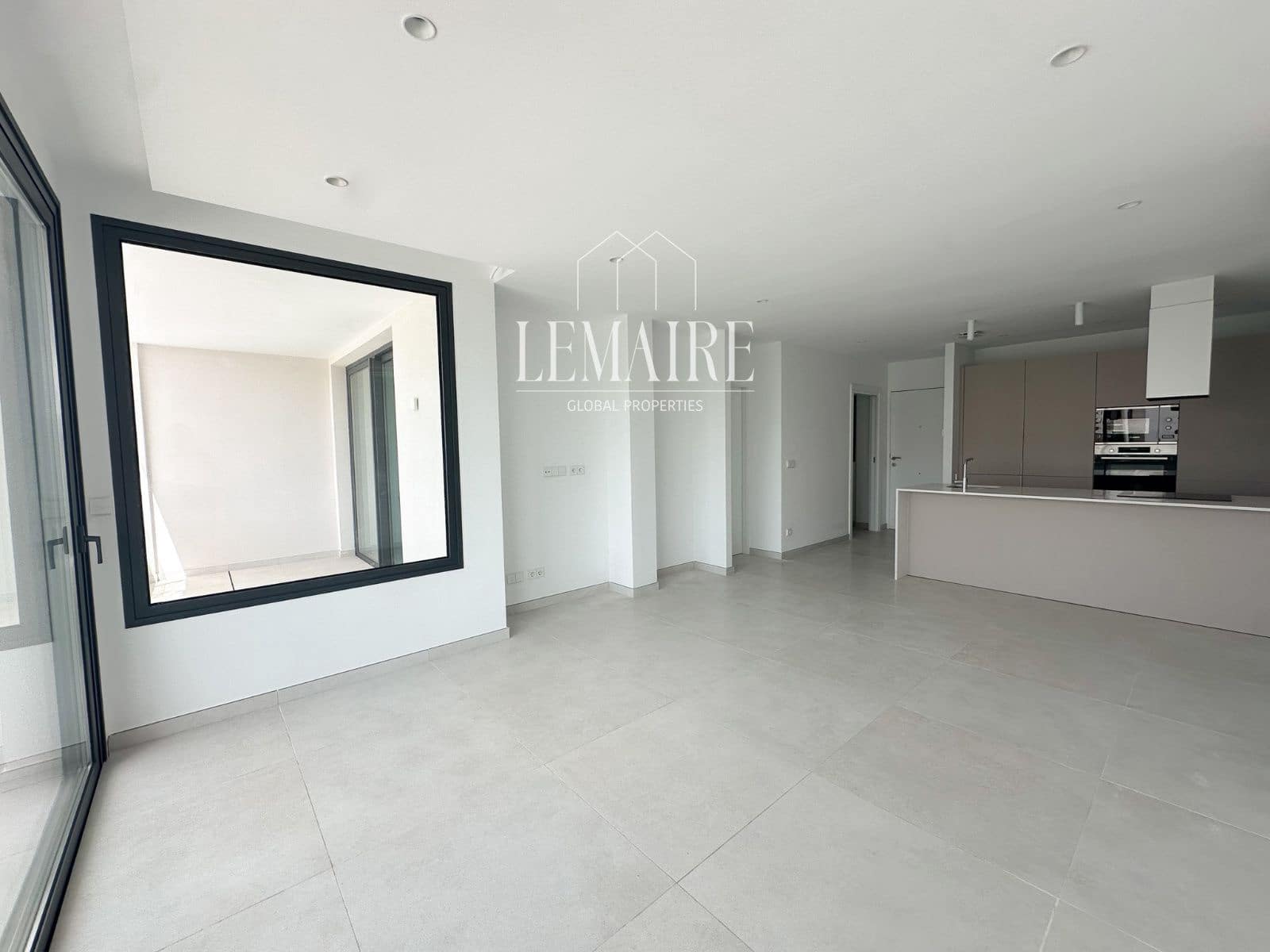 2 soveværelse Lejlighed til salg i Palm-Mar med swimmingpool garage - € 610.000 (Ref: 10103601)