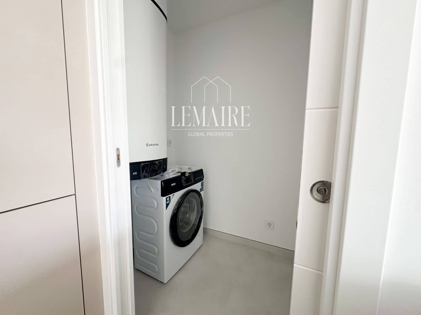 2 soveværelse Lejlighed til salg i Palm-Mar med swimmingpool garage - € 610.000 (Ref: 10103601)