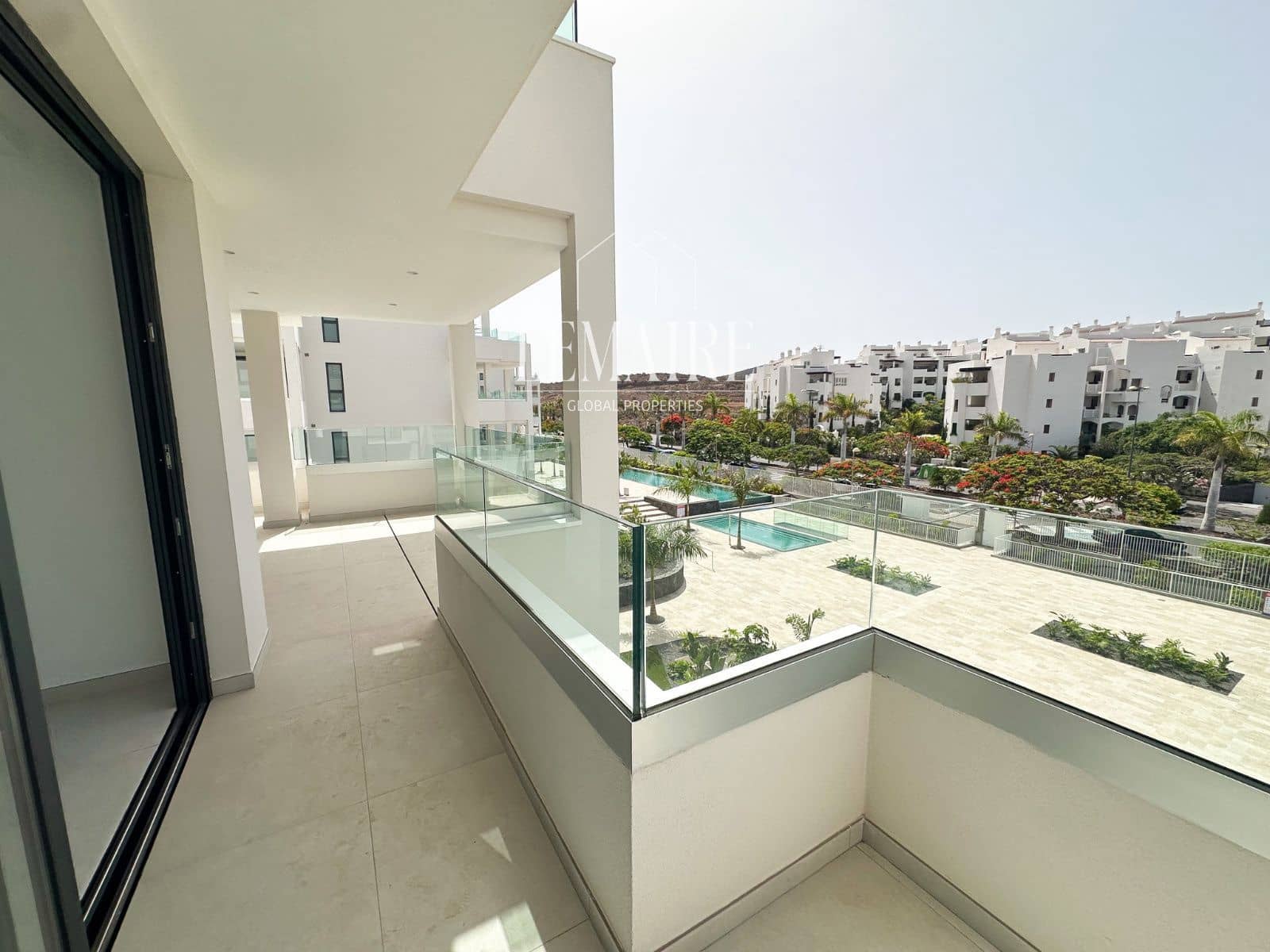 2 soveværelse Lejlighed til salg i Palm-Mar med swimmingpool garage - € 610.000 (Ref: 10103601)