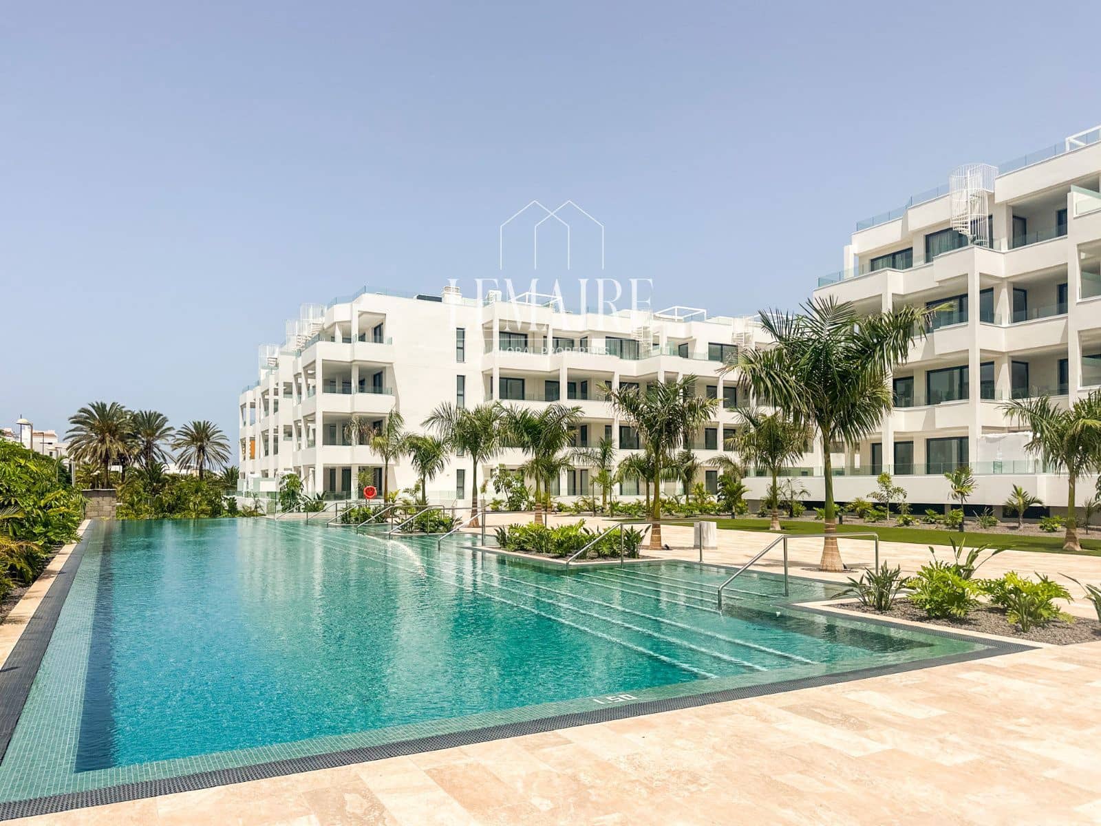 2 soveværelse Lejlighed til salg i Palm-Mar med swimmingpool garage - € 610.000 (Ref: 10103601)