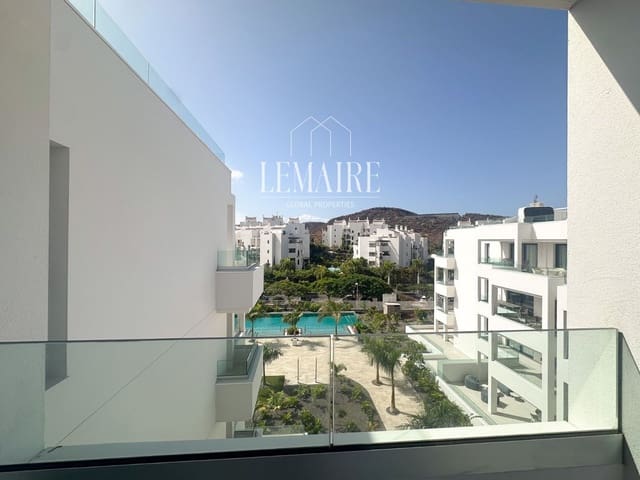 1 slaapkamer Flat te koop in Palm-Mar, Arona met zwembad garage - € 420.000 (Ref: 10103603)