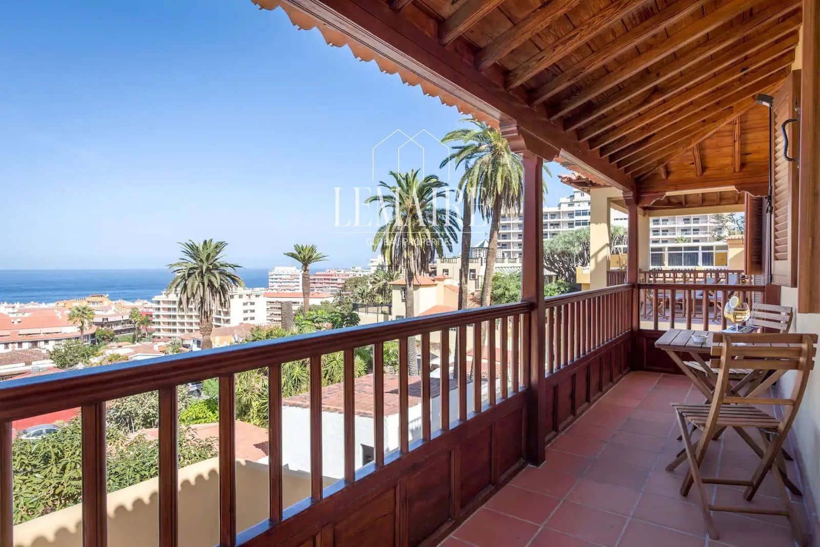 4 bedroom Villa for sale in Puerto de la Cruz with pool - € 2,000,000 (Ref: 10103605)