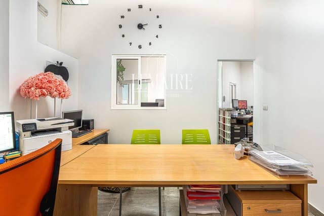 Gewerbe zu verkaufen in Los Cristianos, Arona - 190.000 € (Ref: 10103607)