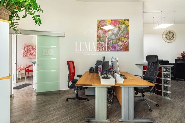 Gewerbe zu verkaufen in Los Cristianos, Arona - 190.000 € (Ref: 10103607)