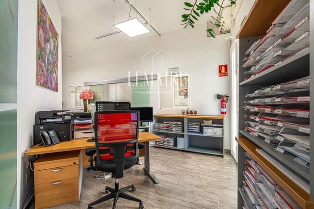 Gewerbe zu verkaufen in Los Cristianos, Arona - 190.000 € (Ref: 10103607)