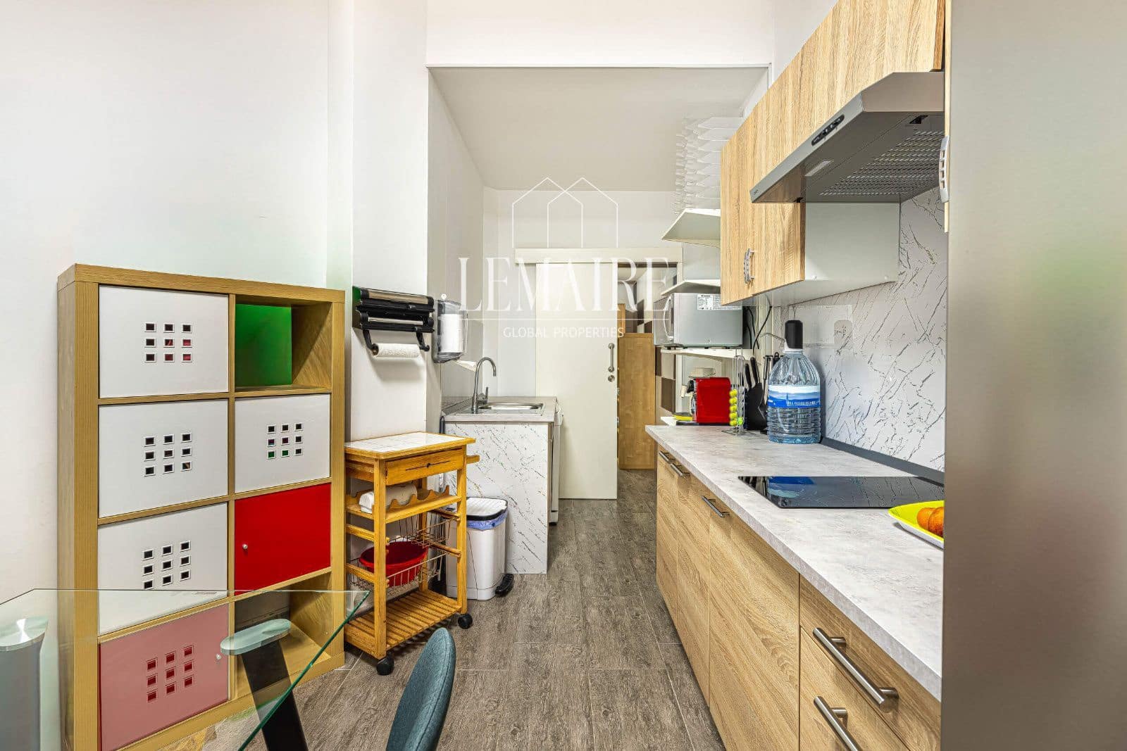 Gewerbe zu verkaufen in Los Cristianos - 190.000 € (Ref: 10103607)