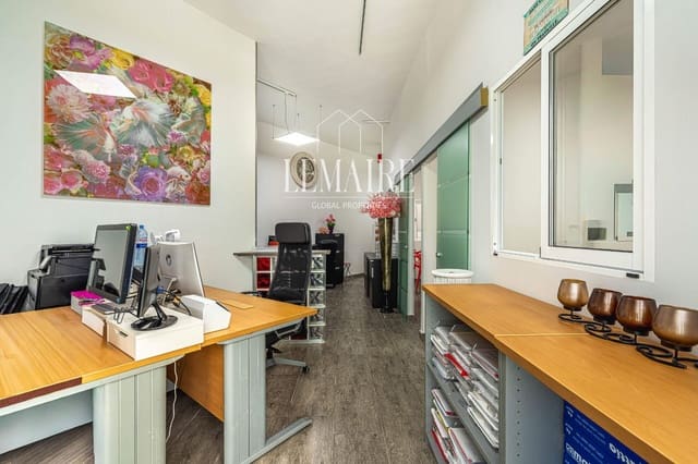Gewerbe zu verkaufen in Los Cristianos, Arona - 190.000 € (Ref: 10103607)