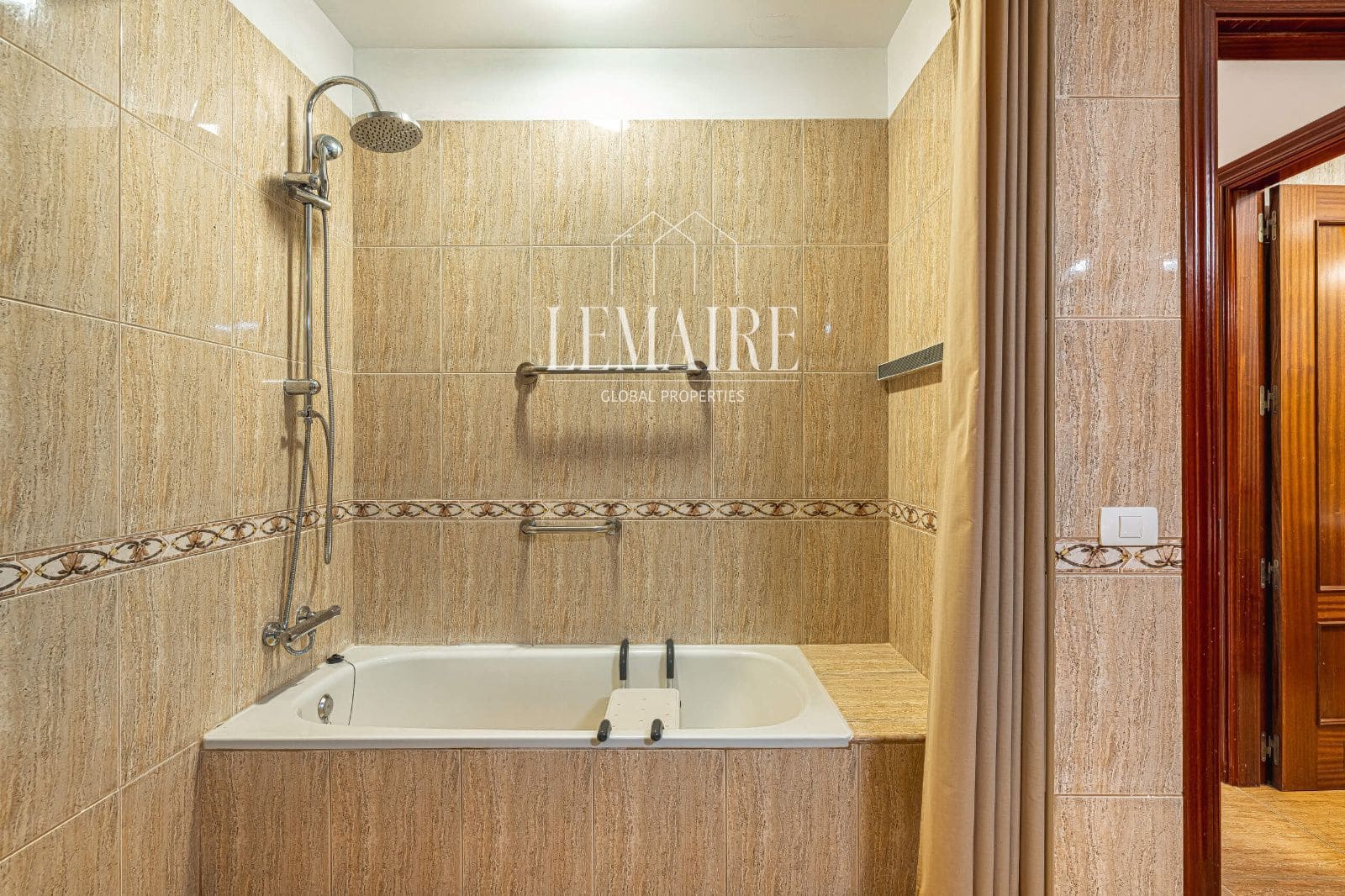 3 makuuhuone Asunto myytävänä paikassa Arona - 229 000 € (Ref: 10103608)