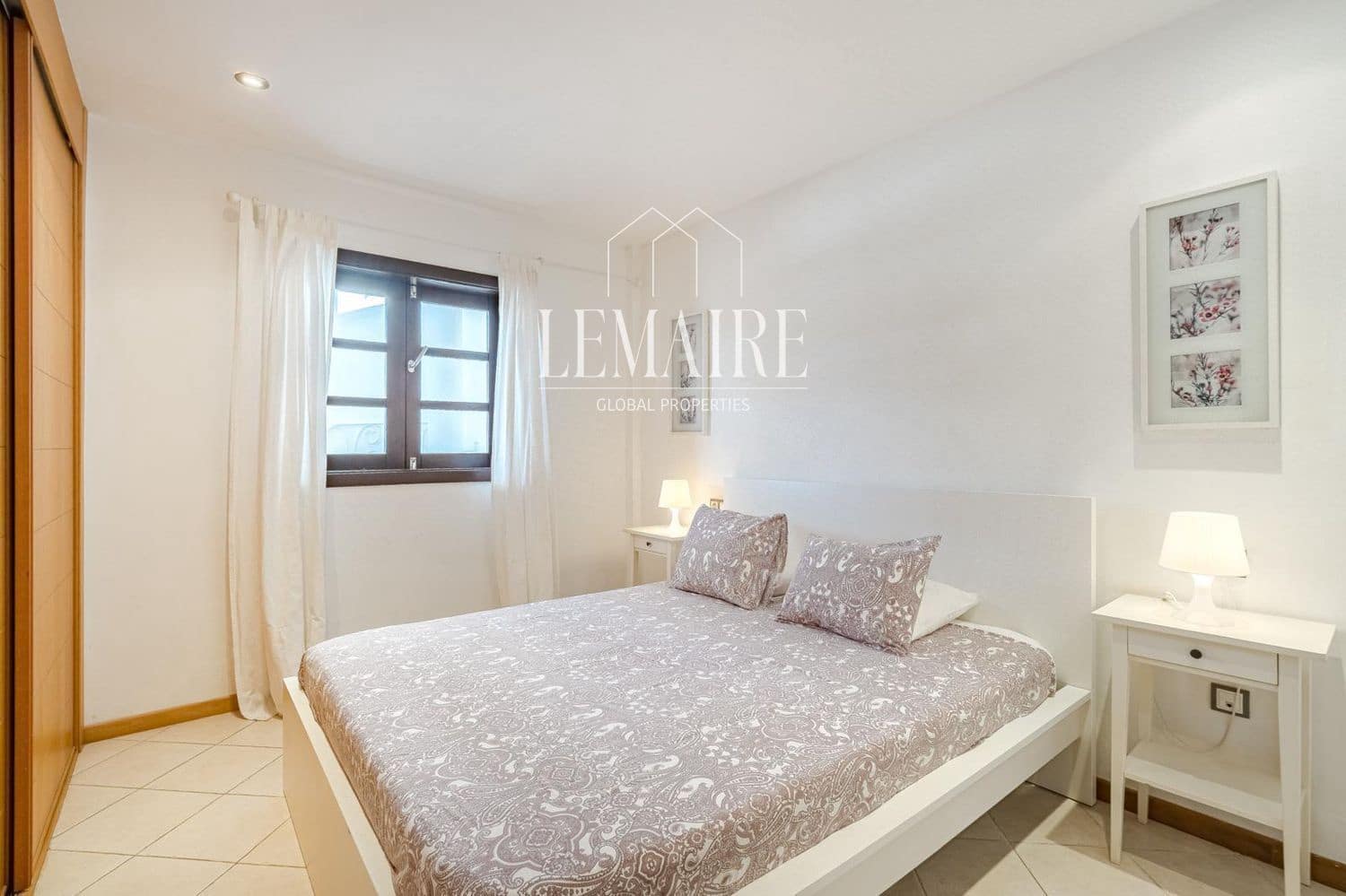 Piso de 3 habitaciones en Playa Paraiso en venta con piscina garaje - 425.000 € (Ref: 10103611)