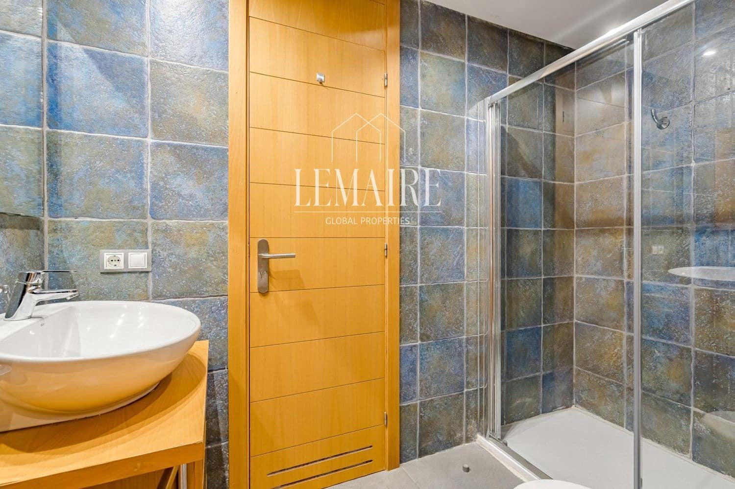 Piso de 3 habitaciones en Playa Paraiso en venta con piscina garaje - 425.000 € (Ref: 10103611)