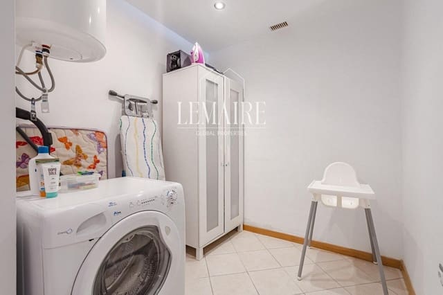 Piso de 3 habitaciones en Playa Paraiso, Adeje en venta con piscina garaje - 425.000 € (Ref: 10103611)