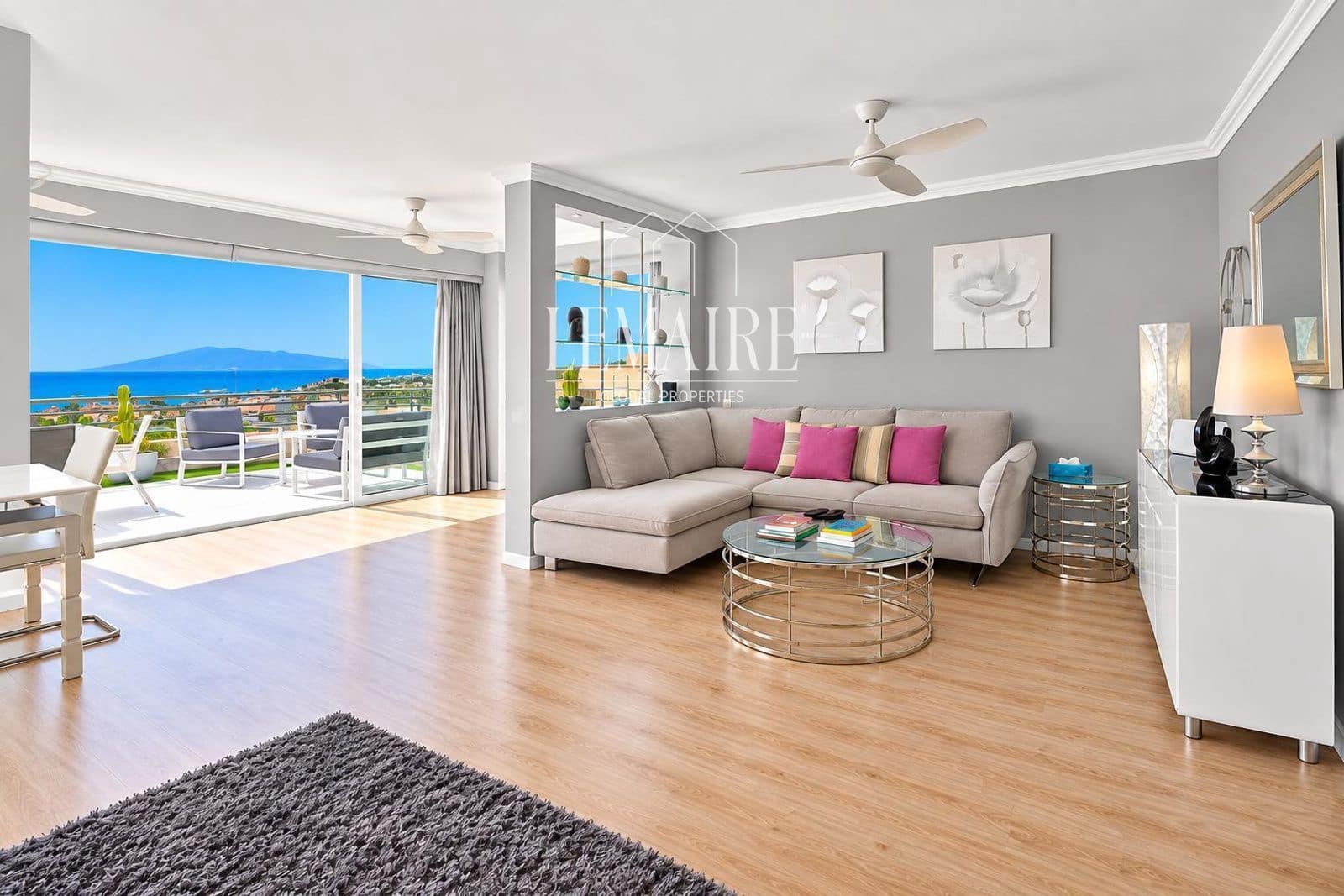 3 Zimmer Villa zu verkaufen in Costa Adeje mit Pool Garage - 1.050.000 € (Ref: 10103612)