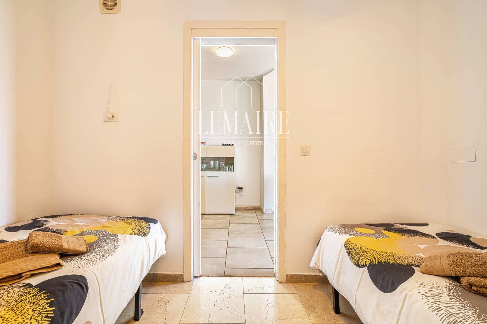 2 makuuhuone Asunto myytävänä paikassa Palm-Mar mukana uima-altaan 
autotalli - 319 000 € (Ref: 10103614)
