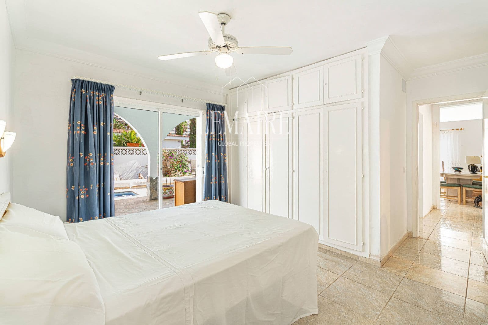 3 bedroom Villa for sale in Palm-Mar with pool - € 680,000 (Ref: 10163560)