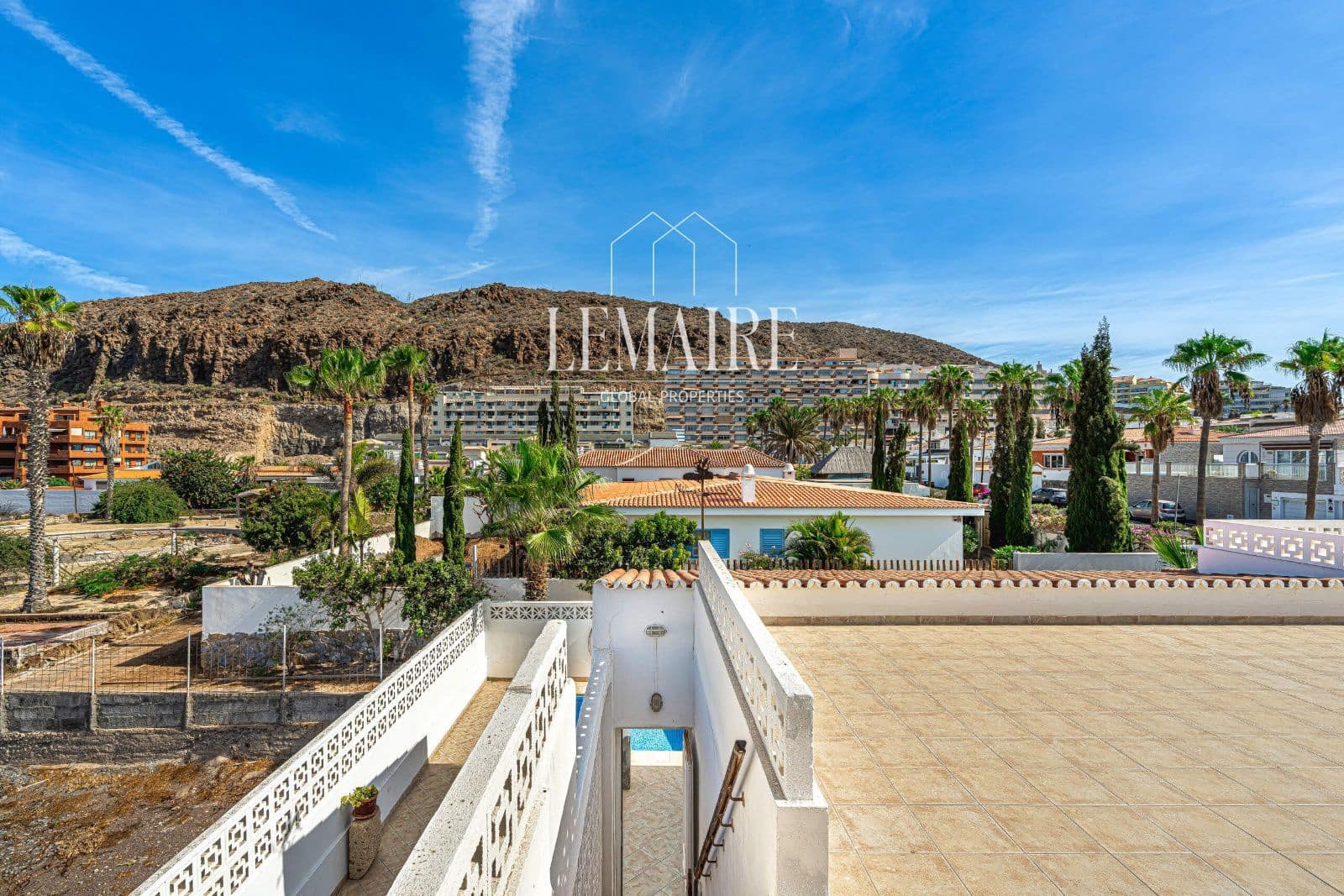 3 bedroom Villa for sale in Palm-Mar with pool - € 680,000 (Ref: 10163560)