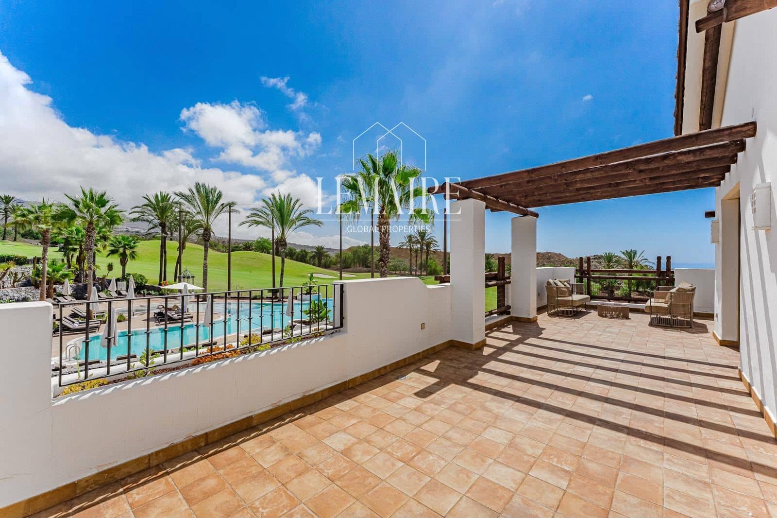 3 soveværelse Lejlighed til salg i Guia de Isora med swimmingpool garage - € 1.770.000 (Ref: 10167879)