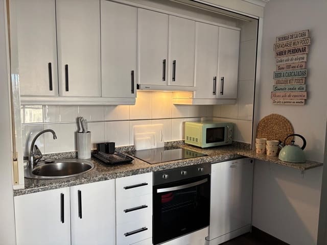 1 slaapkamer Appartement te koop in Calpe / Calp met zwembad garage - € 265.000 (Ref: 10033437)