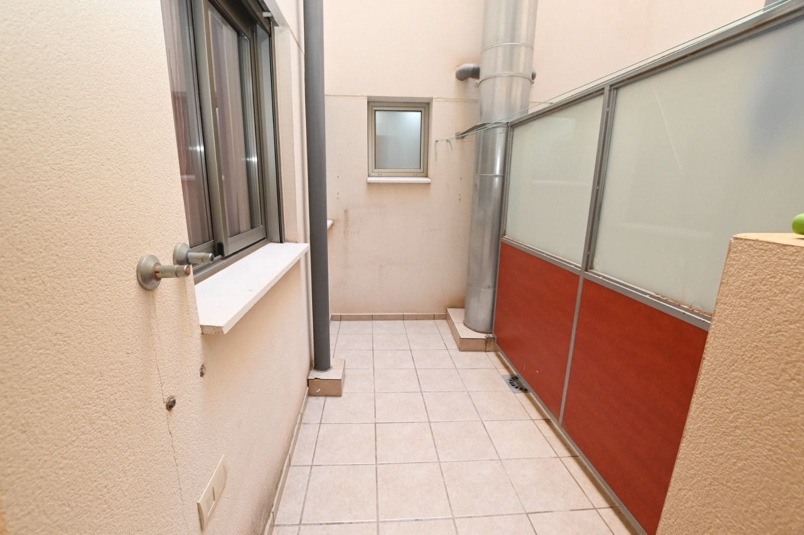 Apartamento de 2 habitaciones en Calpe / Calp en venta con piscina garaje - 279.900 € (Ref: 10049931)
