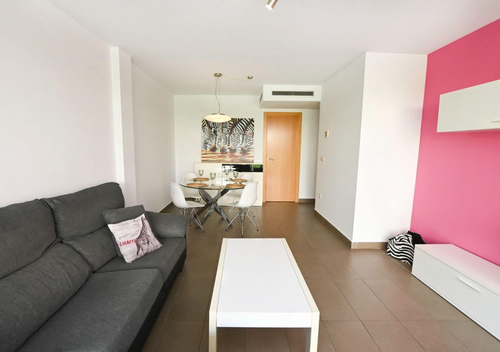 Apartamento de 2 habitaciones en Calpe / Calp en venta con piscina garaje - 279.900 € (Ref: 10049931)