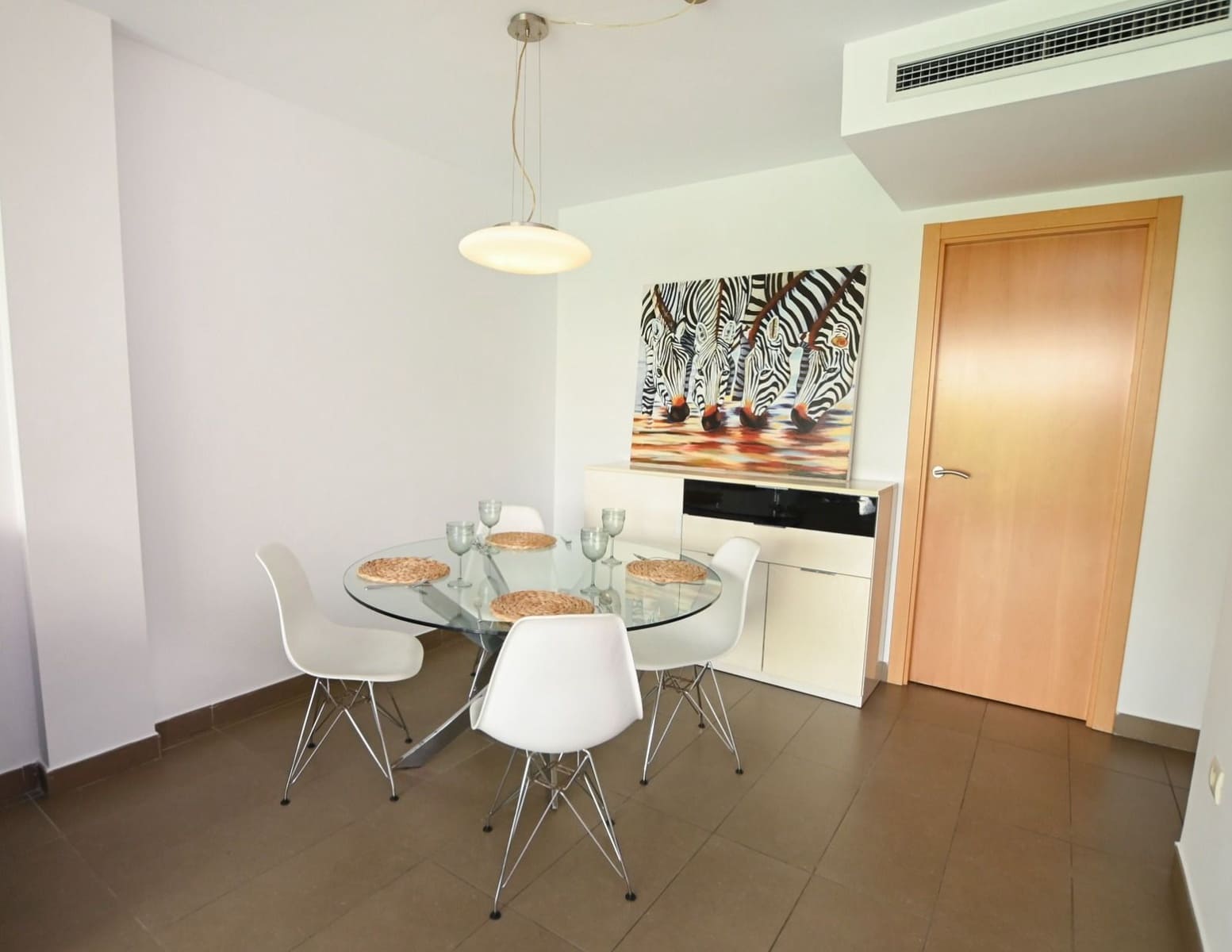Apartamento de 2 habitaciones en Calpe / Calp en venta con piscina garaje - 279.900 € (Ref: 10049931)