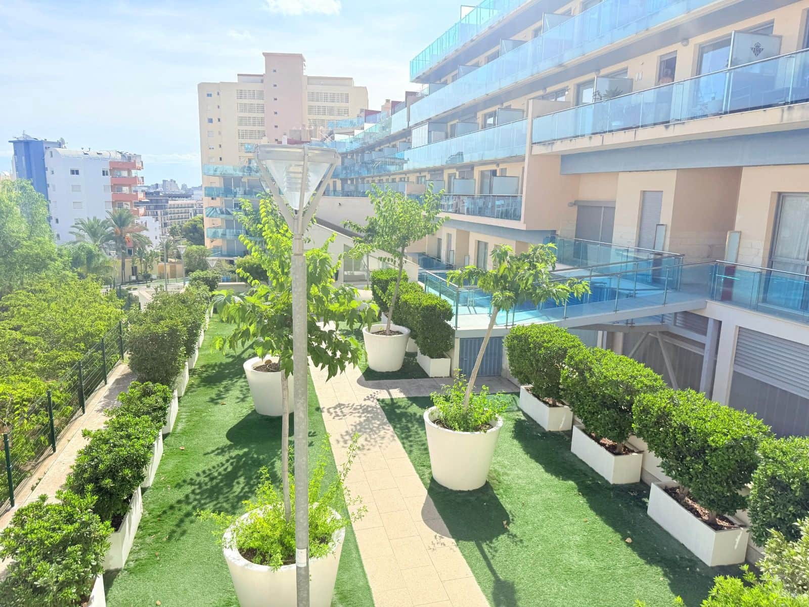Apartamento de 2 habitaciones en Calpe / Calp en venta con piscina garaje - 279.900 € (Ref: 10049931)