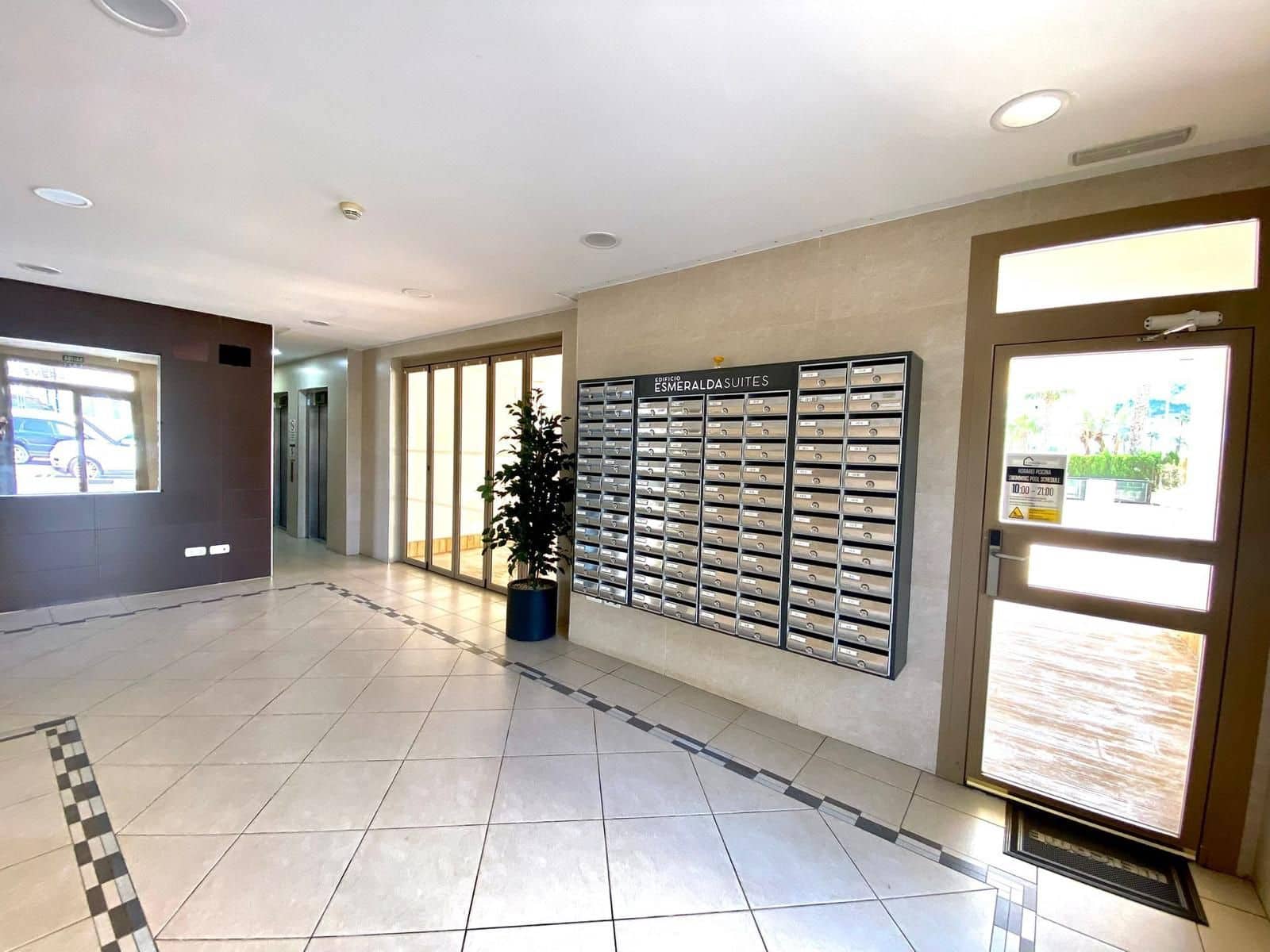 2 soverom Leilighet til salgs i Calpe / Calp med svømmebasseng garasje - € 485 000 (Ref: 10061269)