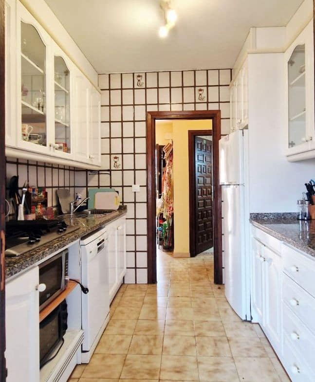 4 bedroom Villa for sale in Calpe / Calp with pool garage - € 750,000 (Ref: 10145751)