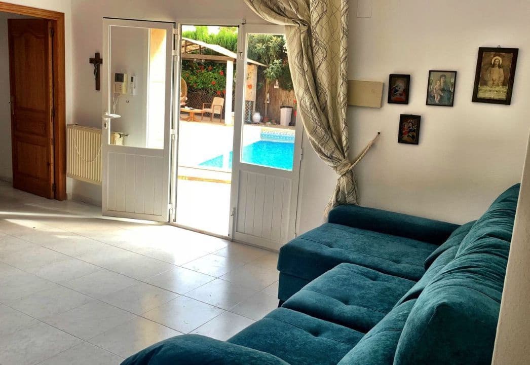 4 bedroom Villa for sale in Calpe / Calp with pool garage - € 750,000 (Ref: 10145751)