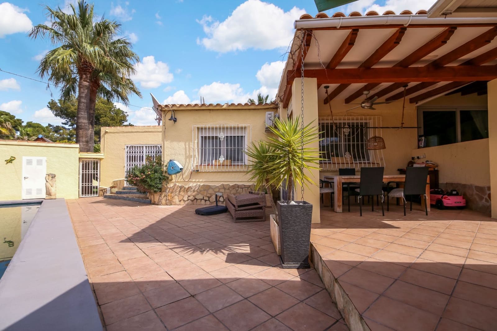 3 soverom Villa til salgs i Calpe / Calp med svømmebasseng garasje - € 560 000 (Ref: 9793247)