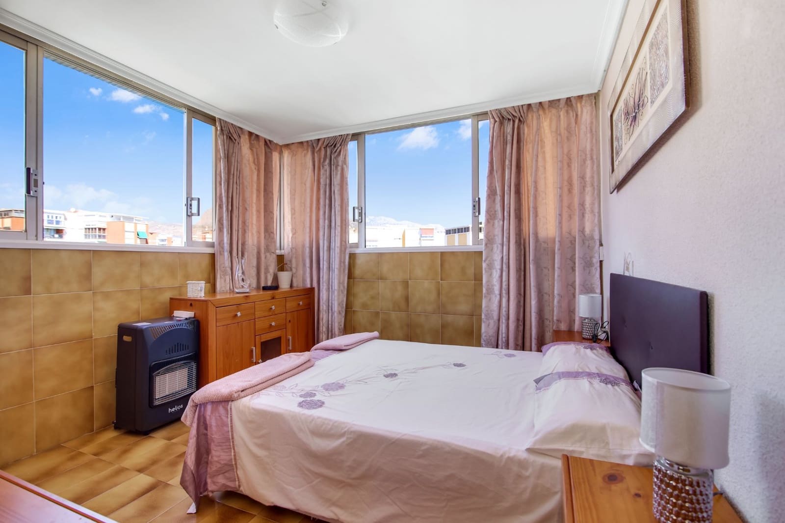 4 bedroom Apartment for sale in Benidorm with pool garage - € 420,000 (Ref: 9807662)