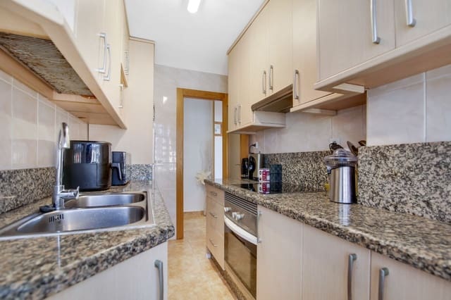 4 sypialnia Apartament na sprzedaż w Benidorm z basenem garażem - 389 000 € (Ref: 9807662)