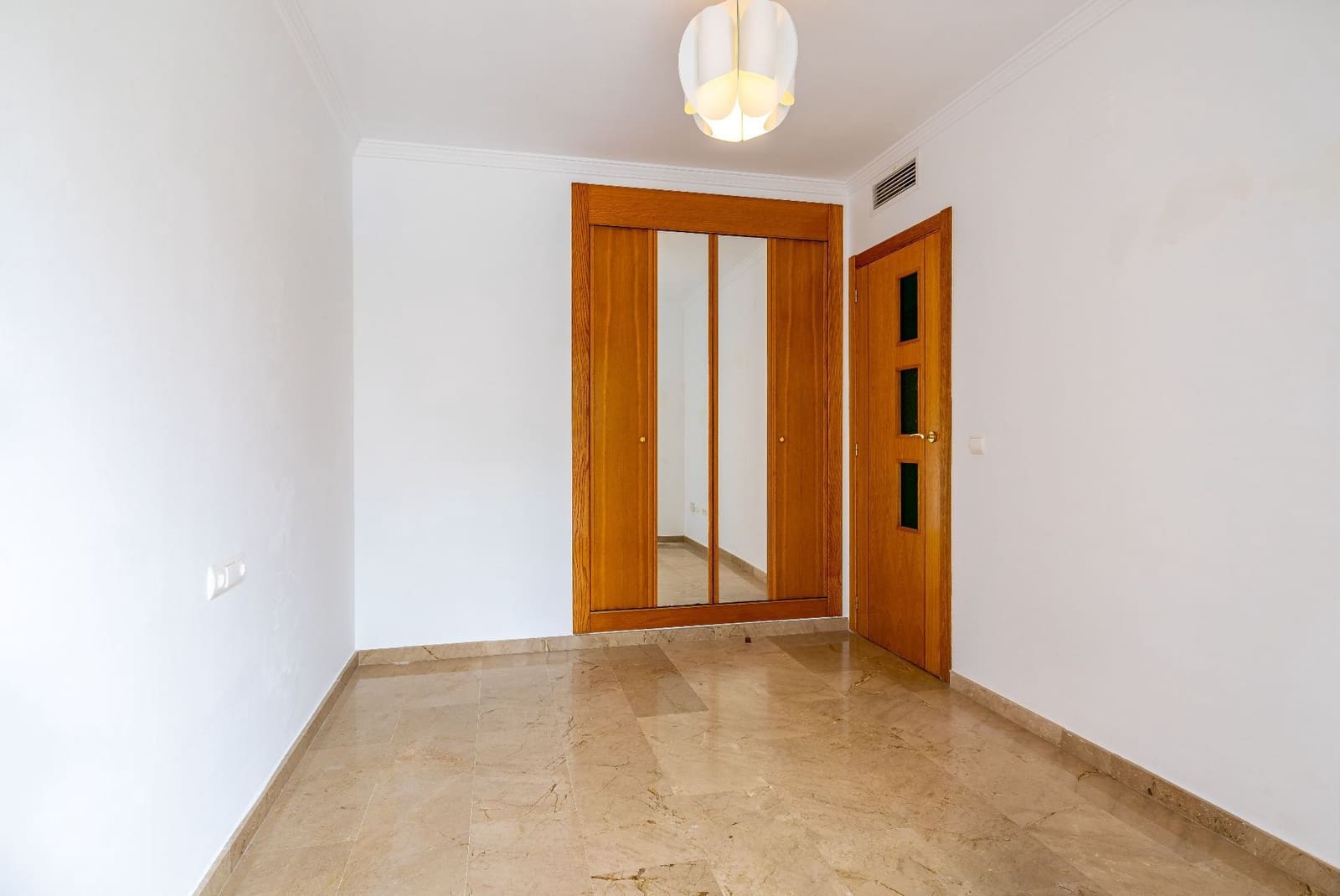 2 sovrum Lägenhet till salu i Calpe / Calp - 275 000 € (Ref: 9849003)