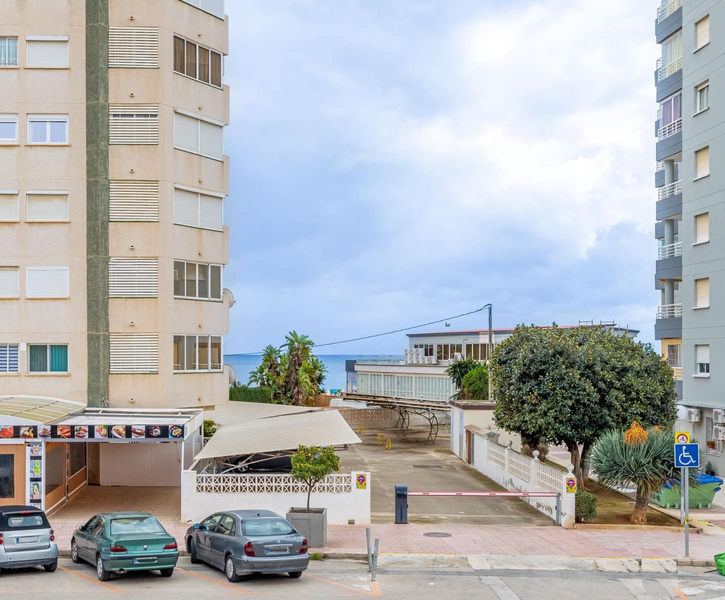 2 sovrum Lägenhet till salu i Calpe / Calp - 275 000 € (Ref: 9849003)