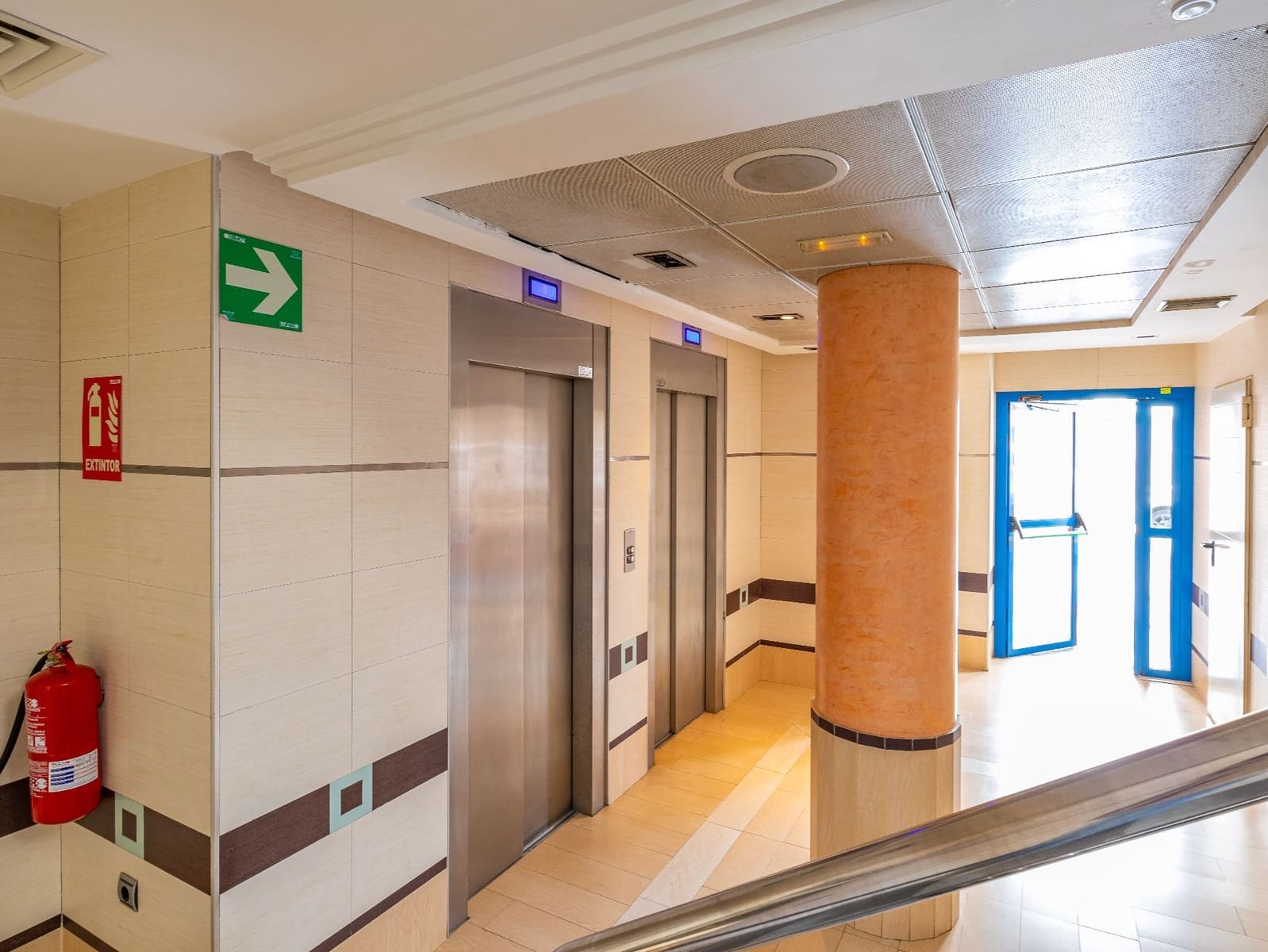 2 sovrum Lägenhet till salu i Calpe / Calp - 275 000 € (Ref: 9849003)