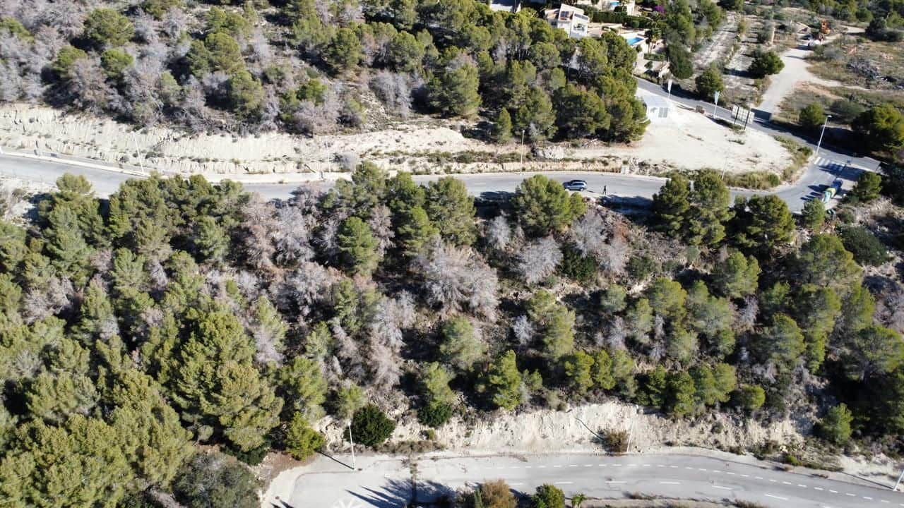 Grunde uden byggetilladelser til salg i Calpe / Calp - € 220.000 (Ref: 9849004)