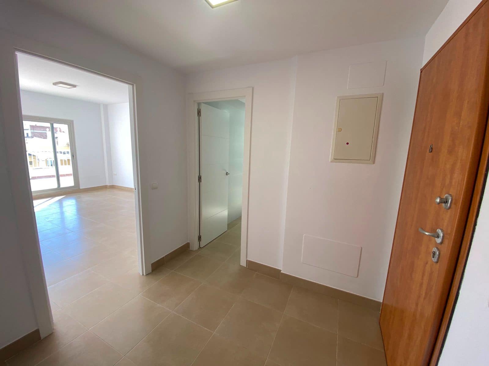 2 bedroom Apartment for sale in Calpe / Calp with garage - € 250,000 (Ref: 9895764)
