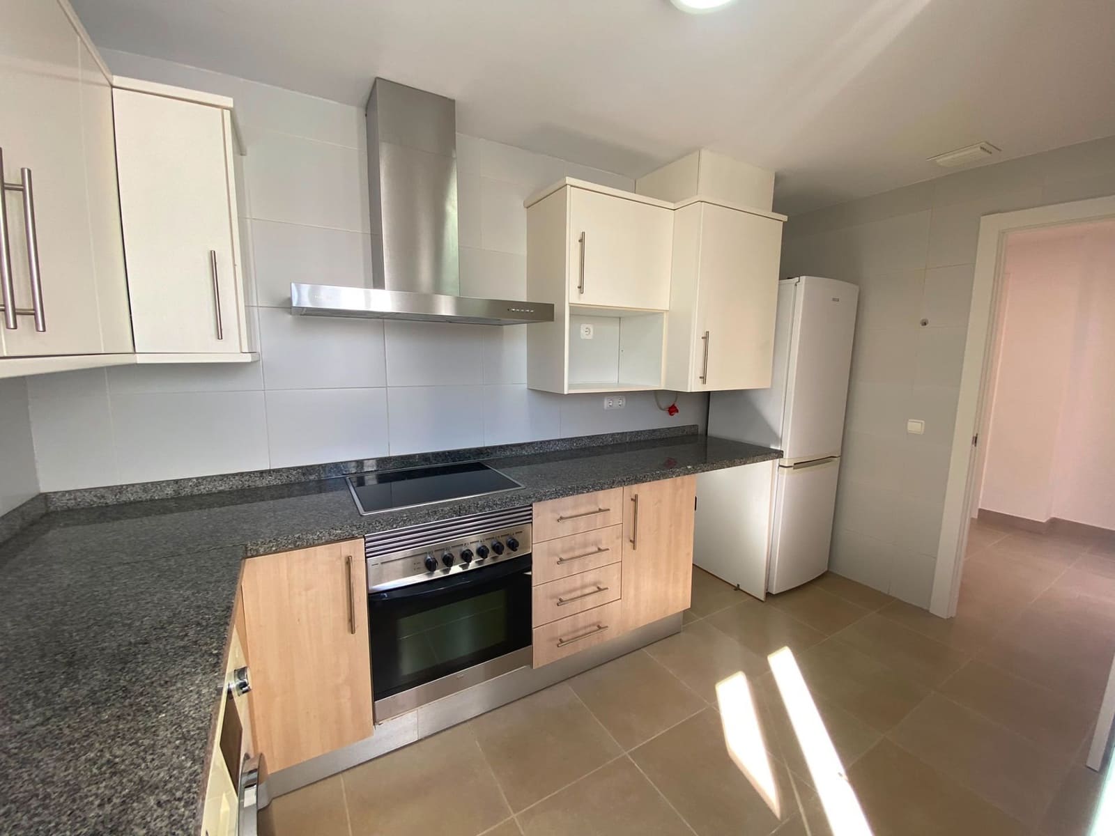 2 bedroom Apartment for sale in Calpe / Calp with garage - € 250,000 (Ref: 9895764)