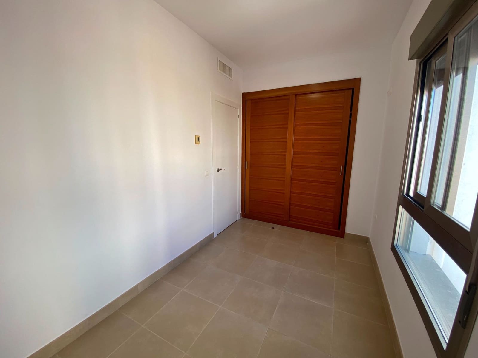 2 bedroom Apartment for sale in Calpe / Calp with garage - € 250,000 (Ref: 9895764)