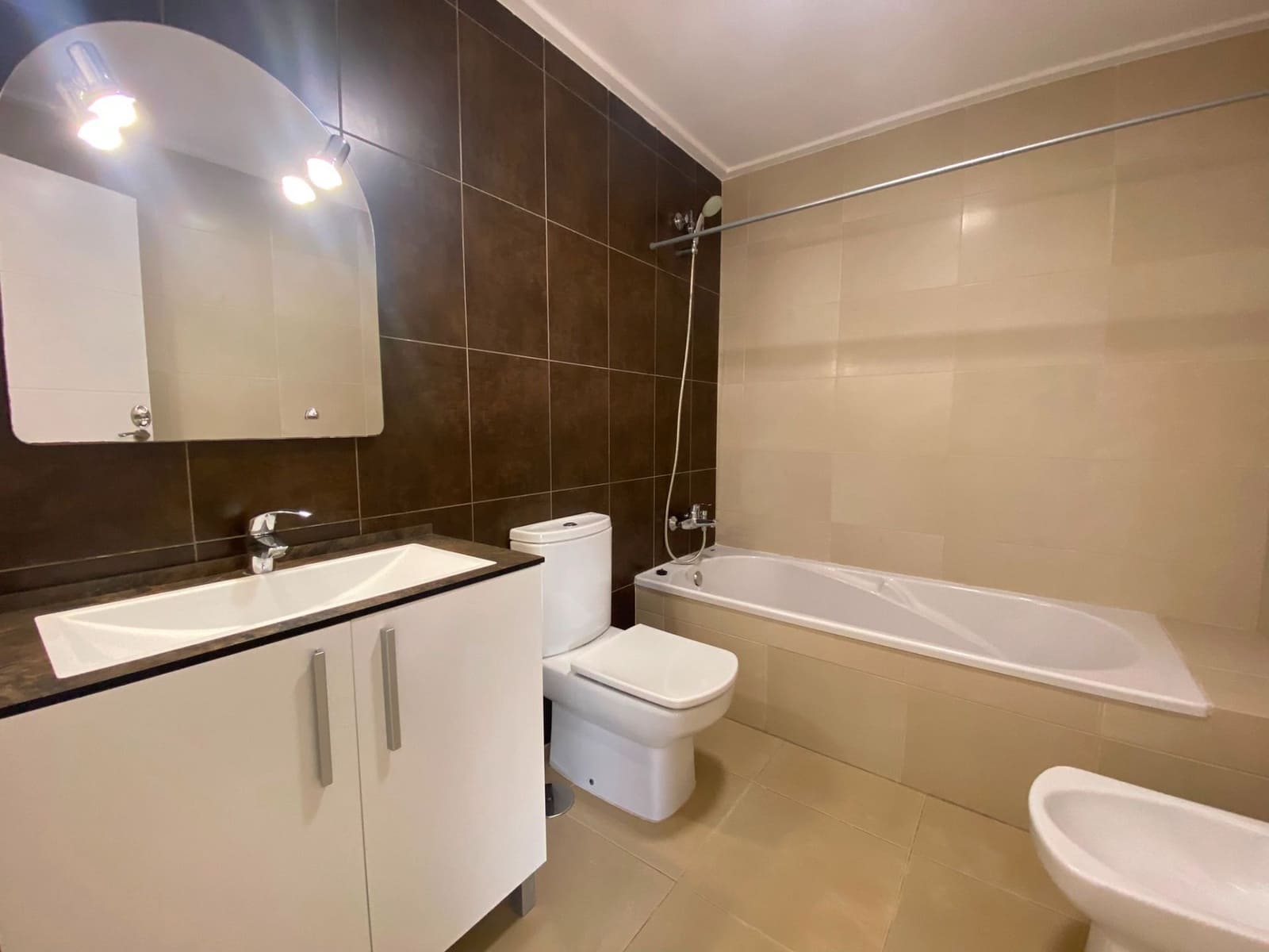 2 bedroom Apartment for sale in Calpe / Calp with garage - € 250,000 (Ref: 9895764)