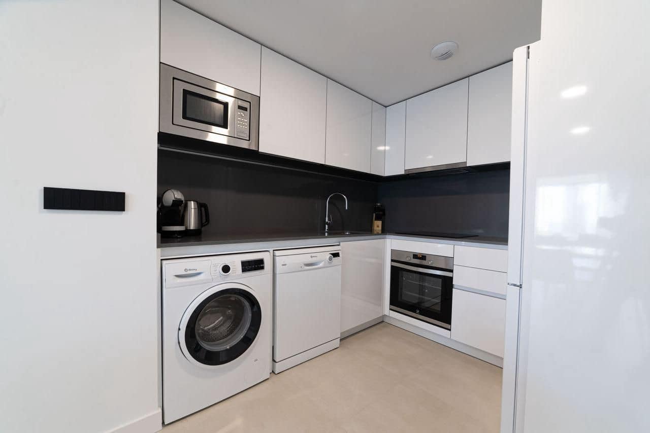 2 makuuhuone Huoneisto myytävänä paikassa Calpe / Calp mukana uima-altaan 
autotalli - 430 000 € (Ref: 9910029)