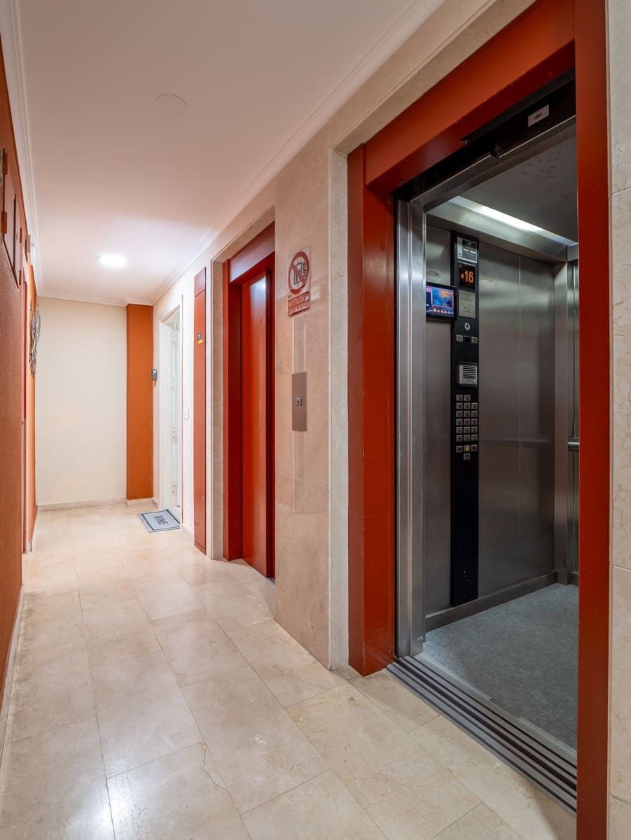 3 soverom Leilighet til salgs i Calpe / Calp med svømmebasseng garasje - € 1 690 000 (Ref: 9939336)