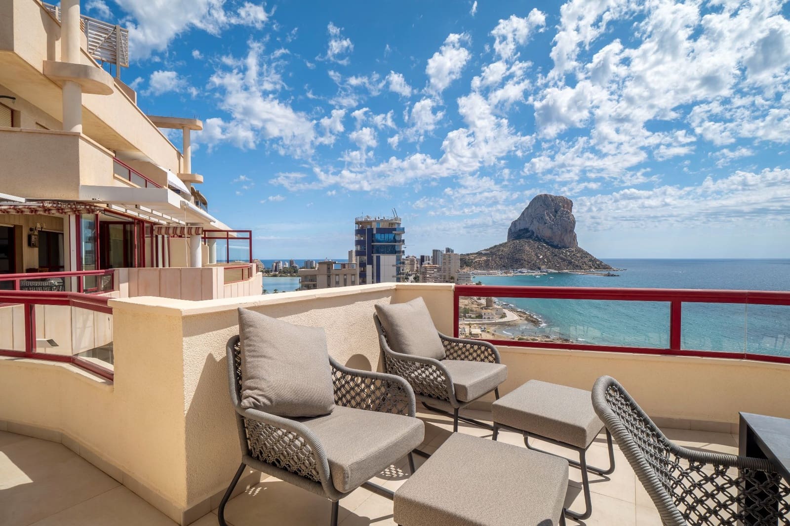 3 soverom Leilighet til salgs i Calpe / Calp med svømmebasseng garasje - € 1 690 000 (Ref: 9939336)